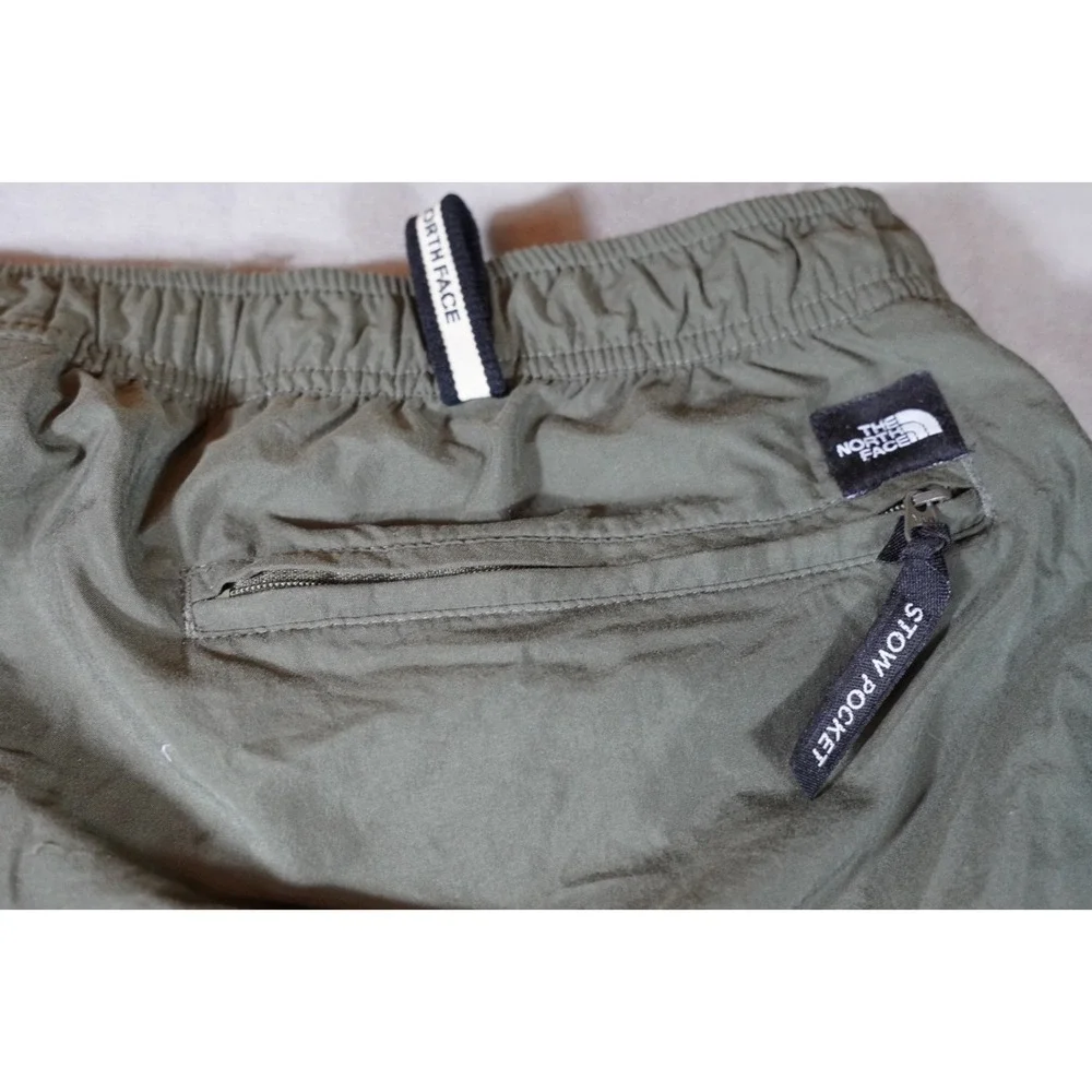 The North Face Men's Large Convertible Hiking Cargo Pants Olive Green Zip Off